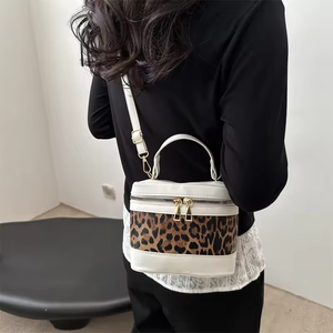 กระเป๋าสะพายข้างพิมพ์ลายเสือดาว PU นิ่มลำลองความจุขนาดใหญ่กระเป๋าสะพายไหล่แฟชั่นส่วนบุคคลกระเป๋าผู้หญิงคุณภาพสูง - Product Image 6