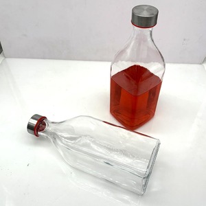 Botella <span class=keywords><strong>de</strong></span> Vidrio Cuadrada <span class=keywords><strong>de</strong></span> 1000 <span class=keywords><strong>ml</strong></span> para Jugo, Diseño 2026, con Tapa <span class=keywords><strong>de</strong></span> Acero Inoxidable, Grado Alimenticio, para Jugo, Bebidas, Agua, con Etiqueta y Logotipo Personalizados - Product Image 4