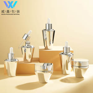 Flacon cosmétique en verre transparent de haute qualité, bon marché, luxueux, disponible en plusieurs couleurs, personnalisable - Product Image 1