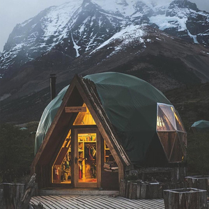 Domo Geodésico de Lujo para Glamping de Invierno, Tipo Iglú, de 6m con Claraboya, para Hoteles y Resorts - Product Image 1
