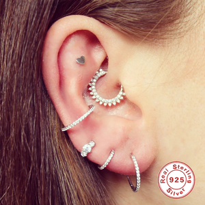 Pendientes de Plata de Ley S925 con Microincrustaciones de Zirconia para Piercing de Nariz y Cartílago, Venta al por Mayor - Product Image 6