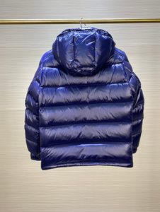 Piumino Invernale da <span class=keywords><strong>Uomo</strong></span> Personalizzato all'Ingrosso Lucido Imbottito Oversize in Piuma d'Oca Bianca Spessa e Soffice - Product Image 5