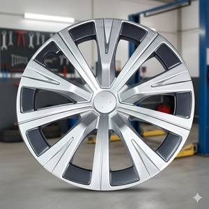 Cache-roue Scania 16 pouces argent et noir - Product Image 1