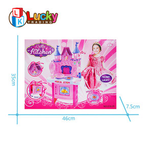 Lucky Toys Set de jeu de cuisine en plastique pour château rose avec lumière - Product Image 4