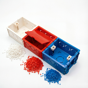 Granulés de PVC rigide modifiés résistants aux acides et aux alcalis, résistants aux produits chimiques, pour raccords de conduites électriques industrielles - Product Image 1