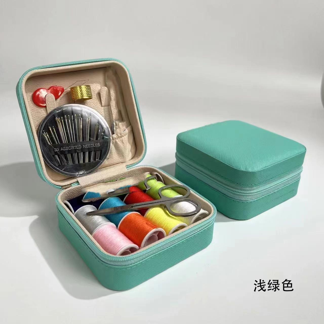 Conjunto verde claro [hilo de 11 colores + herramientas de costura]