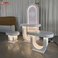 Décorations pour événements festifs : Socle moderne en acrylique blanc, couleur personnalisée, pour table de mariage, gâteaux et desserts