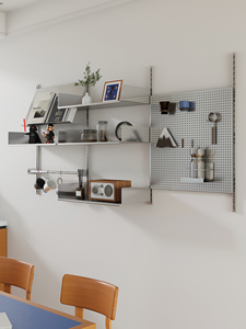 Étagère murale en acier inoxydable pour petits appartements, présentoir à bijoux et à vaisselle - Modulaire, durable, facile à nettoyer - Product Image 3