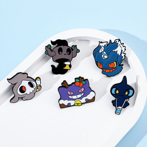 Épingles à revers en métal personnalisées en gros, mignonnes, de style Pokémon, en nickel noir, émail doux et dur, pour cadeau - Product Image 3