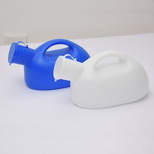 Urinoir portable en plastique de forme ovale bleu et blanc pour hommes, femmes, personnes âgées, enfants, usage domestique - Product Image 2