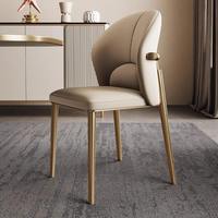 Chaises de salle à manger de luxe modernes et minimalistes de style nordique pour restaurant, hôtel et maison, avec dossier, revêtement en cuir et pieds en acier inoxydable