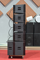 Réseau audio professionnel de haute qualité Dernier design professionnel avec cornes de matériel professionnel incluses