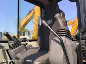 Moteur, pompe et engrenages haute performance pour excavatrices CAT 303 de 3 tonnes et 18,4 kW, idéaux pour le forage souterrain. - Product Image 2