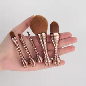 Mango de Metal, 5 uds., juego de Mini brochas de maquillaje portátiles suaves, resaltador de rubor, brocha para sombra de ojos, tamaño de viaje, Kit de brochas de maquillaje