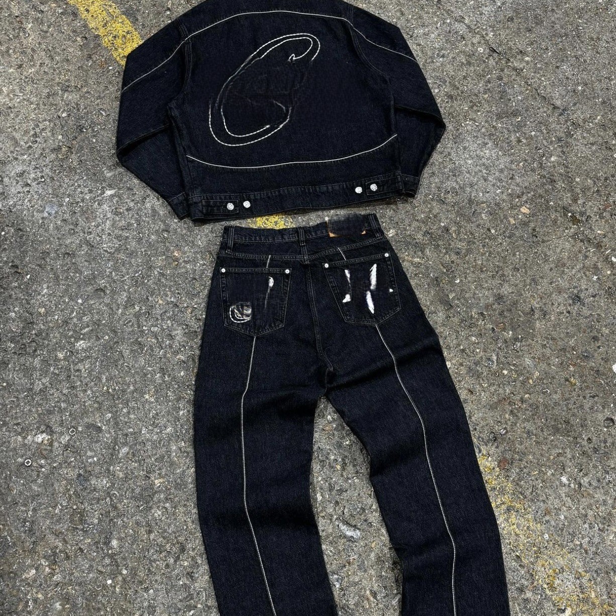 Completo in Denim Nero