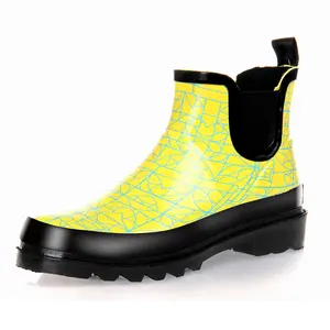 สต็อกขายส่งส่วนบุคคลคลาสสิกยางผู้หญิงสั้นกันน้ำฝนรองเท้าบูทผู้หญิง