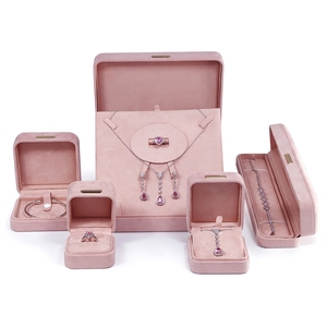 Inner and Outer <b>Velvet</b> <b>Jewelry</b> Packaging <b>Box</b> Customized Logo <b>Jewelry</b> <b>Box</b> Wholesale of <b>Jewelry</b> <b>Box</b> Sets - Product Image 4