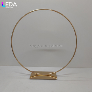 ขาตั้งดอกไม้ดีไซน์ใหม่ LEDA วงแหวนเหล็กทรงกลมสำหรับตกแต่งงานแต่งงาน - Product Image 3