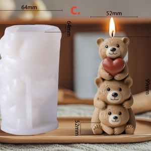 Molde de Silicona con Osos Familiares Abrazando un Corazón - Hornea Amor, Comparte Alegría - Product Image 5