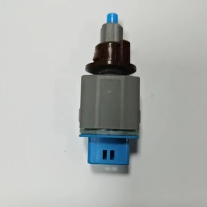 Interruptor de Luz de Freno para Toyota Prado 84340-09330 84340-49085 para Reemplazo y Reparación de Interruptores Automotrices - Product Image 3