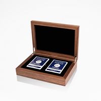 Boîte de rangement rectangulaire à double porte en bois de noyer de luxe, finition mate, personnalisable, pour cartes à jouer, cadeaux de casino, velours