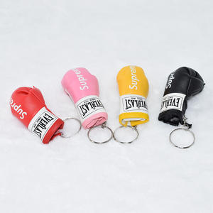 Porte-clés en stock, mini <span class=keywords><strong>gants</strong></span> <span class=keywords><strong>de</strong></span> <span class=keywords><strong>boxe</strong></span> simulés, sacs à dos, clés, accessoires, pendentifs, cadeaux tendance, porte-clés - Product Image 3