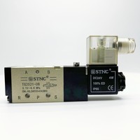 Vanne solénoïde pneumatique directionnelle monostable à commande pilote simple STNC TG2521-08 5/2 voies 200 corps G1/4" équivalent 4V210-08