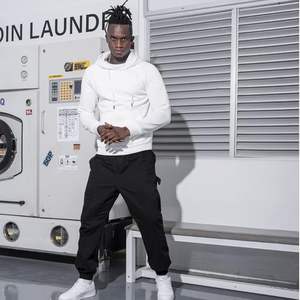 Sudadera con Capucha para Hombre, Personalizada con Logotipo, Colores Personalizados, Tejido Grueso 100% Poliéster, Teñido en Prenda, Secado Rápido, para Invierno - Product Image 4