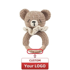 Giocattolo di coniglio fatto a mano all'uncinetto per bambini - Product Image 5