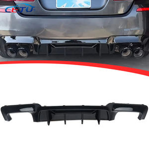 Brillant Noir ABS Carbone Look M5 Style Voiture Pare-chocs Arrière Lèvre Diffuseur pour <span class=keywords><strong>BMW</strong></span> Série 5 F10 F11 520i 535i 550i <span class=keywords><strong>550d</strong></span> M Sport 2011-2015 - Product Image 1