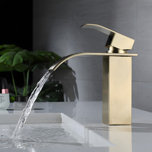 Grifo de lavabo en cascada de oro cepillado, acero inoxidable 304, monomando, mezclador de agua fría y caliente para lavabo de baño - Product Image 1