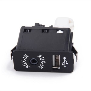 สวิตช์ซ็อกเก็ตอินพุต AUX พร้อมพอร์ต USB 1 พอร์ตสำหรับรถยนต์ BMW 84109237653 - Product Image 4