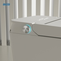 Toilette intelligente moderne avec capteur de surveillance de la santé et connectivité via application pour le suivi de bien-être