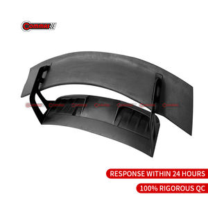 Kit carrosserie de haute qualité en fibre de carbone sèche style GT3 pour Porsche 911 992 : pare-chocs avant et arrière, jupes latérales, capot - Product Image 5