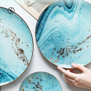 Service <span class=keywords><strong>de</strong></span> table moderne bleu classique <span class=keywords><strong>pour</strong></span> restaurant <span class=keywords><strong>vaisselle</strong></span> en porcelaine table ronde <span class=keywords><strong>pour</strong></span> <span class=keywords><strong>8</strong></span> <span class=keywords><strong>personnes</strong></span> service d'assiettes en céramique - Product Image 6