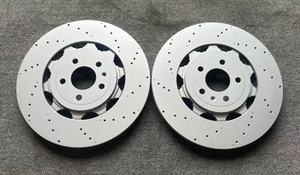 ดิสก์เบรกเหล็กหลายรุ่นที่กำหนดเองด้านหน้าและด้านหลังรวมถึง Cayman TT A4 A5 X1 HILUX Q5 Chevrolet มีจำหน่ายปลีก - Product Image 3