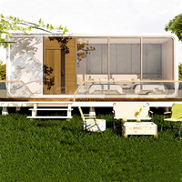 Cabine Apple personnalisée à double étage de 20 pieds, incluant un lit double et une table et des chaises, fabriquée par le fabricant de cabines Apple, à prix abordable