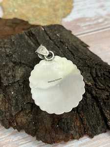 Colgante de Turquesa Kingman Hecho a Mano en Plata de Ley, Joyería Artesanal del Suroeste de Nizhoni, Regalo - Product Image 2