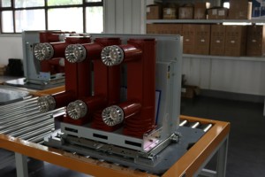 Interruptores de Circuito al Vacío de Alta Tensión para Interiores, Trifásicos/Monofásicos, 3 Polos, 12KV 25KA, Marca BIBO KECHANG - Product Image 5