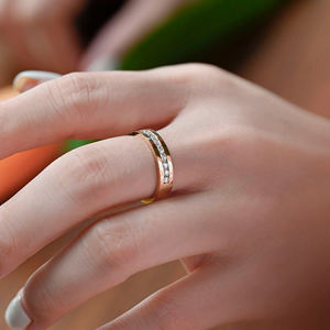 MaiYi Alliance de mariage pour homme en or massif 9K/14K/18K, large bande en or de 5 mm, bague en moissanite VVS pour homme pour un anniversaire - Product Image 5