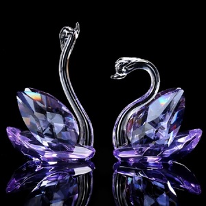 Đồ Thủ Công Trang Trí Văn Phòng Xe Hơi Bán Chạy Hình Thiên Nga Pha Lê - Product Image 2