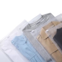 Sacs à fermeture éclair mats personnalisés, sacs en plastique pour l'emballage de vêtements et de t-shirts