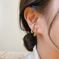 Boucles d'oreilles élégantes en argent sterling 925, micro-pavé, moissanite taille ronde, clous géométriques pour femme, cadeau, vente en gros