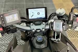 Zhui <span class=keywords><strong>600</strong></span> par QJMOTOR - Refroidi par eau, 4 cylindres, pneus Pirelli + éclairage LED - Product Image 2