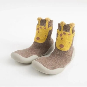 Chaussettes de sol antidérapantes <span class=keywords><strong>pour</strong></span> bébé Chaussures <span class=keywords><strong>pour</strong></span> tout-petits Chaussures antidérapantes Renard Tigre Épaississement Chaussettes de sol <span class=keywords><strong>pour</strong></span> pieds Chaussettes en cuir de style animal Opp - Product Image 5