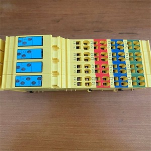 โมดูลอินพุตดิจิตอล 8 ช่อง Phoenix Contact IBIL24PSDI8-PAC2985688 สำหรับงานอุตสาหกรรม - Product Image 3