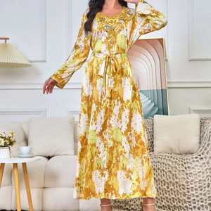 Abito Lungo Elegante da Donna Musulmana con Stampa, Scollo a V e Ampia Gonna, Stile Dubai Turchia Medio Oriente, <span class=keywords><strong>per</strong></span> Cerimonia di Laurea - Product Image 1