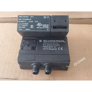 Nouveau commutateur de verrouillage solénoïde SCHMERSAL AZM 170-02ZRKA-ST - Product Image 1