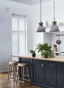 Persiana Horizontal de PVC Tradicional YIGE, Construcción de Cloruro de Polivinilo de Alta Densidad para un Rendimiento Mejorado, Uso Doméstico - Product Image 6