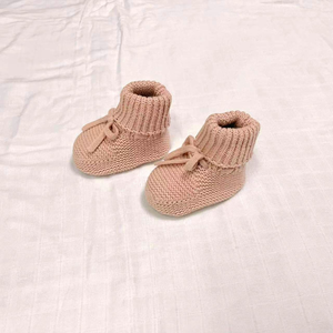 【名入れ可】綿100% 新生児向け ニットロンパース・ブランケット・ブーティーセット - Product Image 6